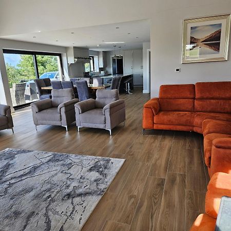 Crohill Hideaway Villa นิวรี ภายนอก รูปภาพ